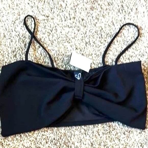 NWT Windsor Sz S Adorable Black Crop Top w Large Bow - Picture 2 of 8